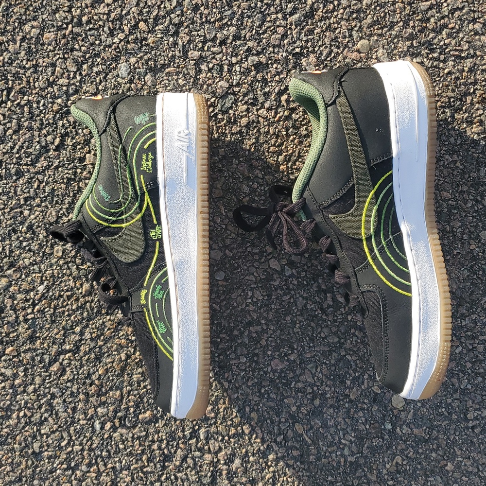 Nike Air Force 1 LV8 1 Black / Carbon Green-Treeline Size 8 - Picture 7 of 16